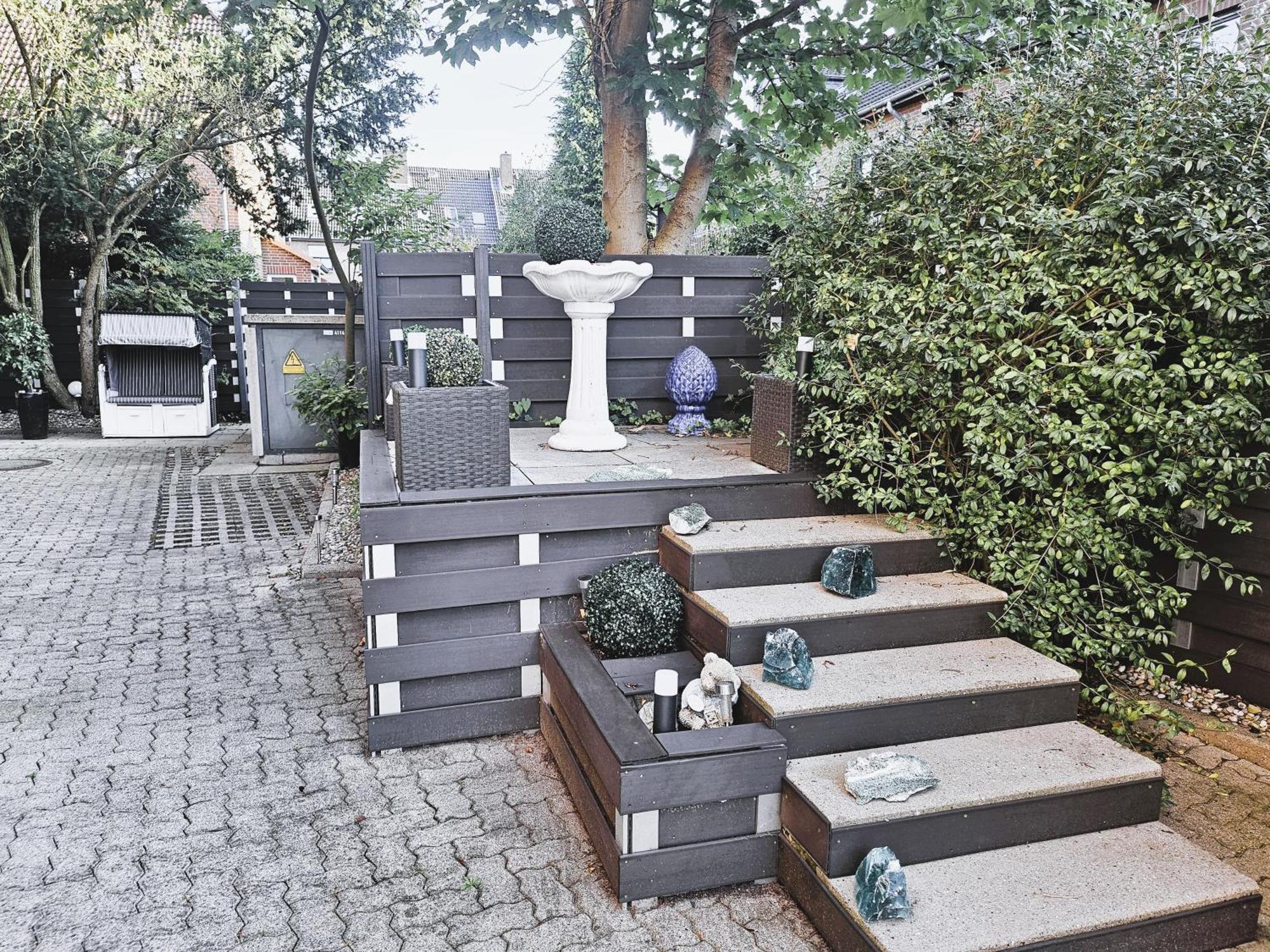 Das Nest Boardinghouse Hamburg Niendorf Exterior photo